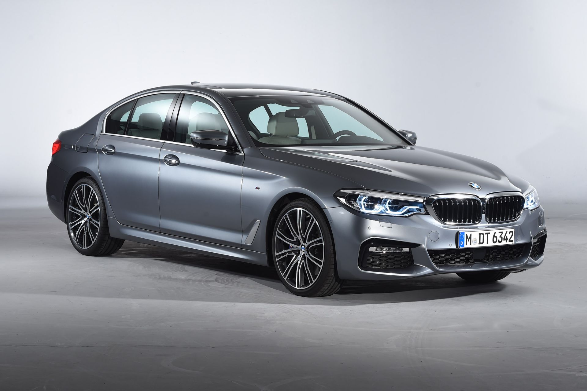 Новата BMW 5 series